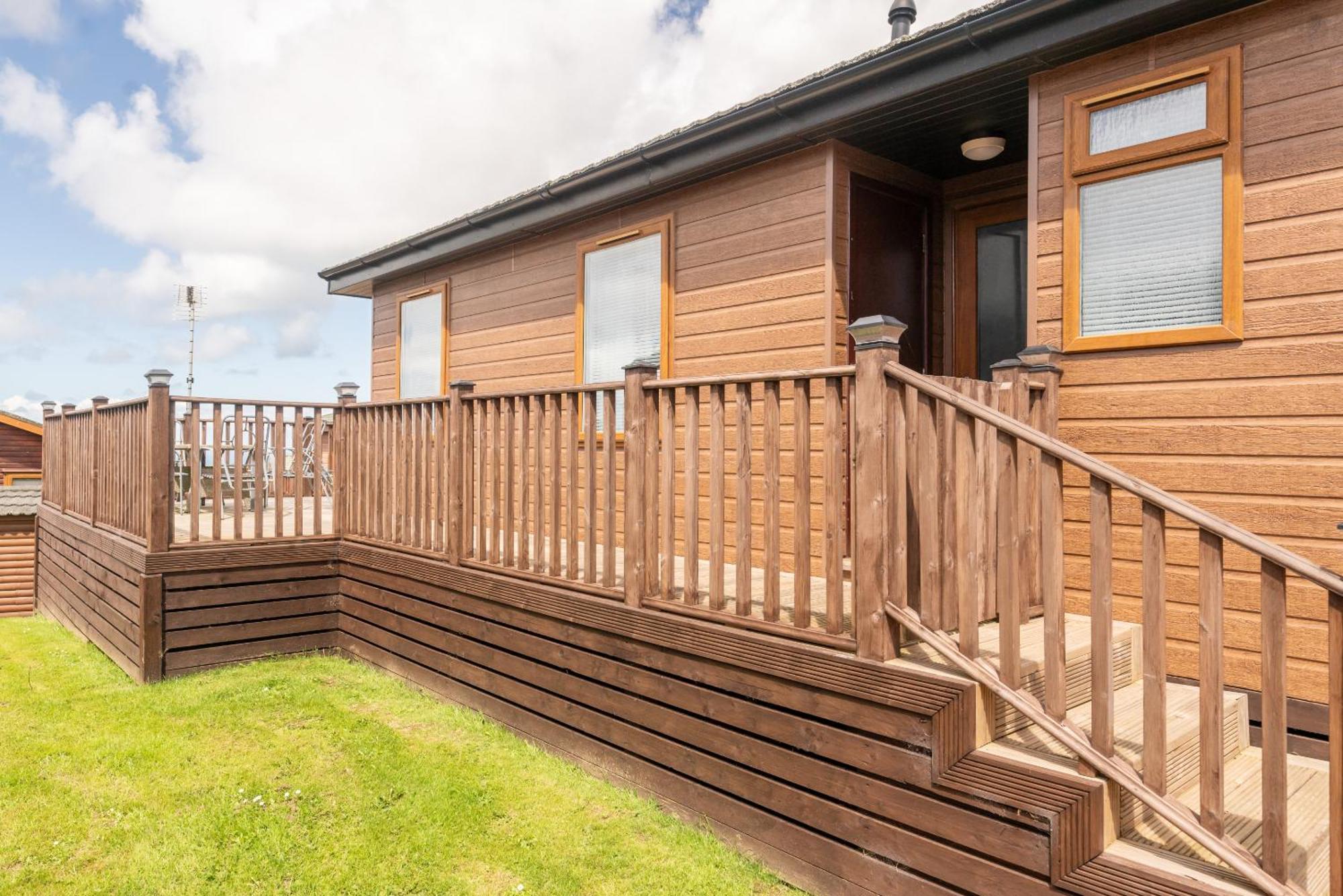 55 Meadow View - 3 Bed-sleeps 6-tjs55mv Holiday home *